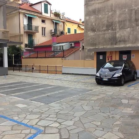 Aparthotel Europa Unita Alassio